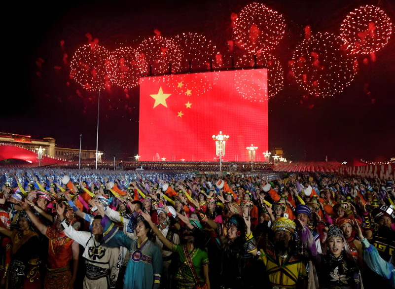 从广场到观礼台：LED显示屏怎样点亮阅兵盛典？？